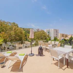 https://malagamanagement-el-montecillo-complex-beach-and-city-villa.1costadelsol.com