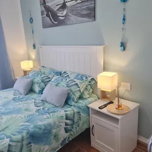 https://bahia-azul.in-canary-islands.com