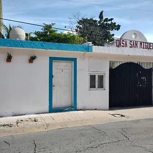 https://starfish-house.allrivieramayahotels.com